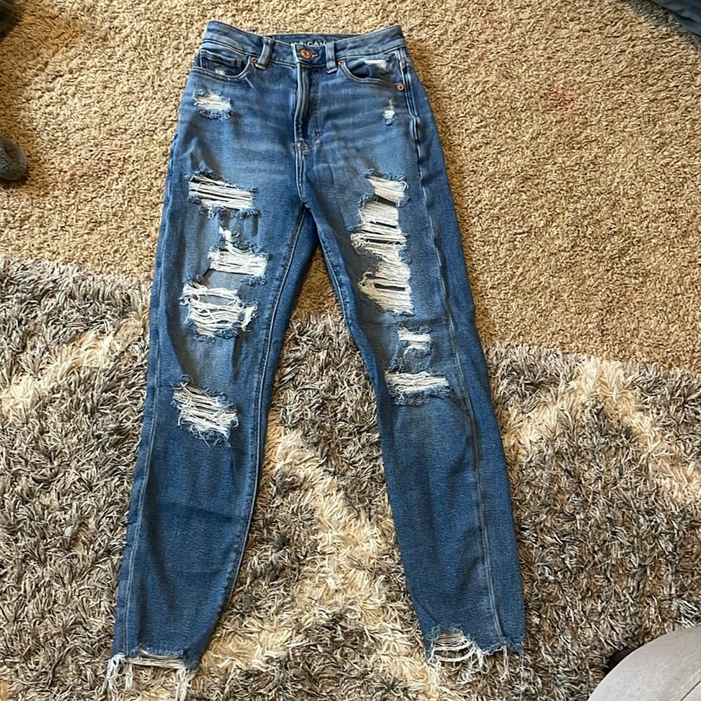 American eagle mom jeans